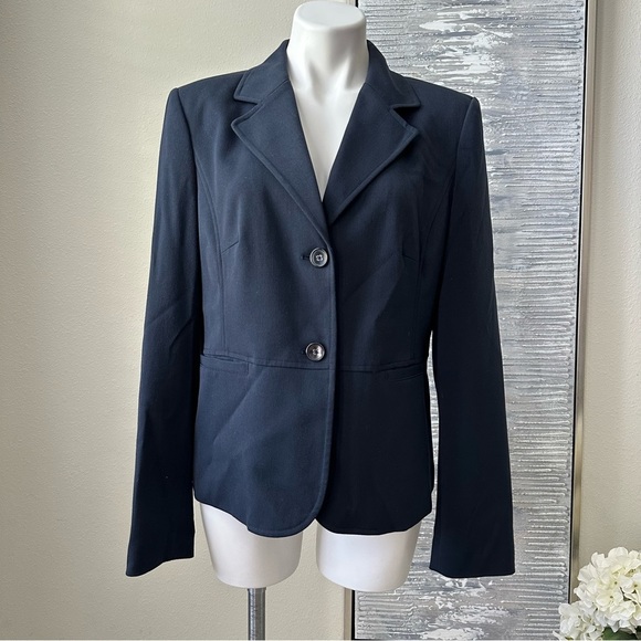 Charter Club Women’s Navy Blazer Size 12 - Picture 1 of 11